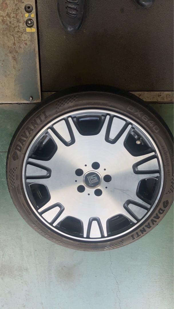 WORK LS507コモドア 19インチ 8J＋48 PCD114.3