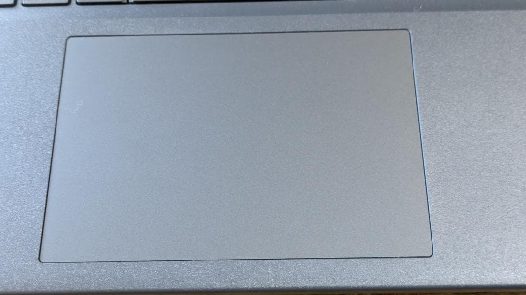 高年式　DELL /Win11/Ryzen5-8540U/16GB/SSD