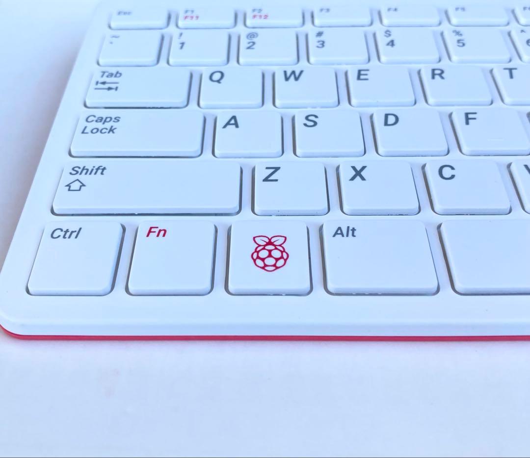 (未使用に近い)Raspberry Pi 400