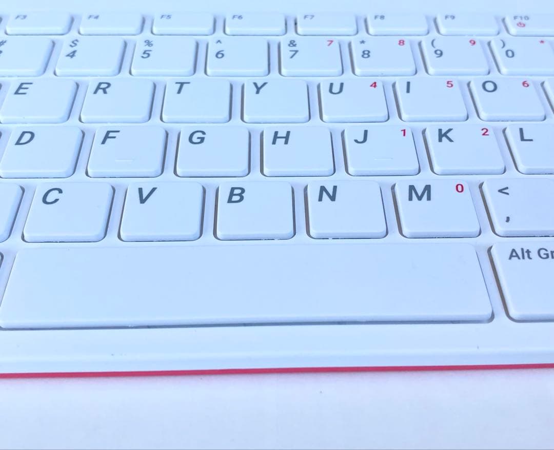 (未使用に近い)Raspberry Pi 400