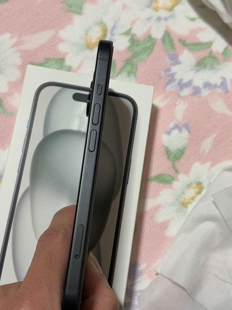 iPhone 15 128GB SIMフリー