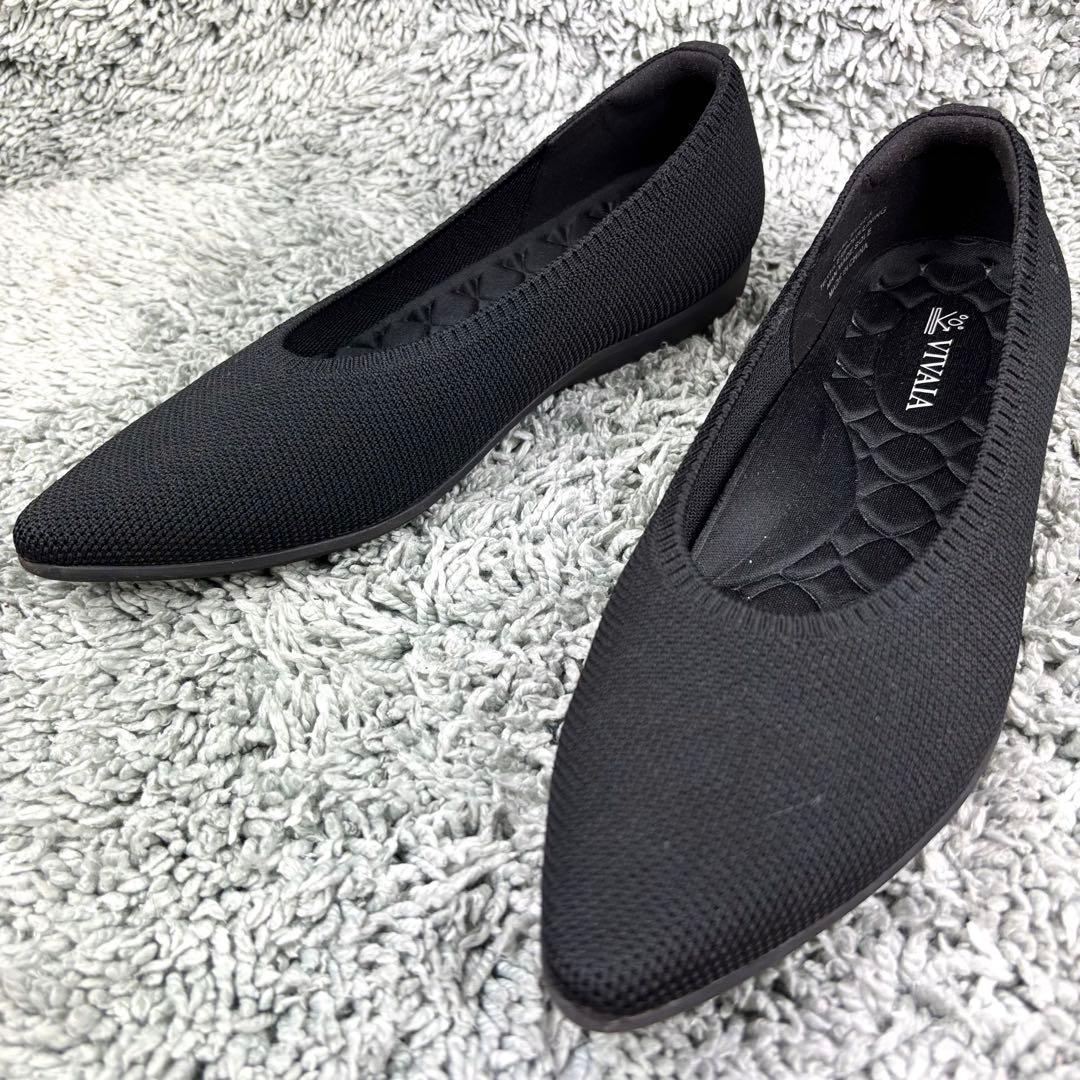 未使用級 VIVAIA ブラック ポインテッドトゥ フラットシューズ 24.5