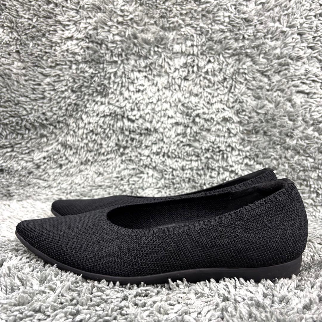 未使用級 VIVAIA ブラック ポインテッドトゥ フラットシューズ 24.5