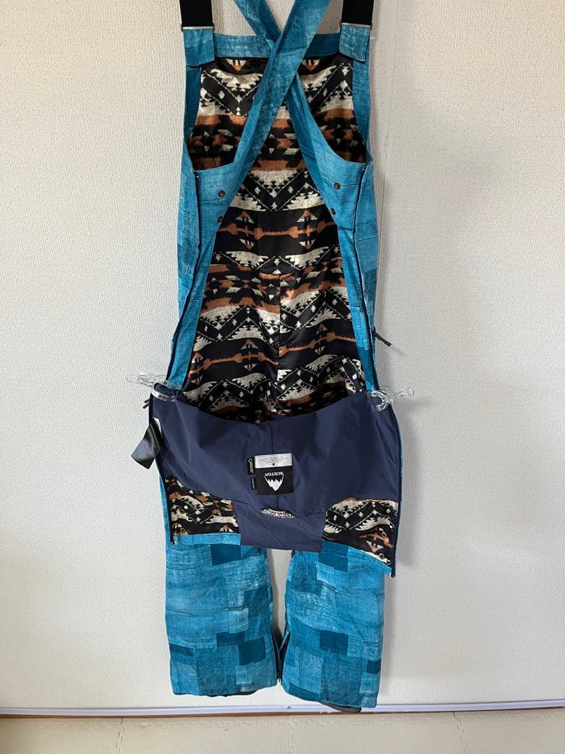 ◆Burton/バートン　ゴアテックス　ビブパンツ　M