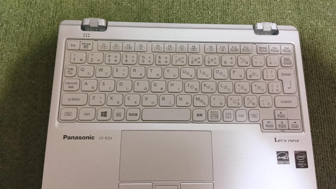 可愛いミニPC液晶10.1型office付SSD256GBパナソニックWin11