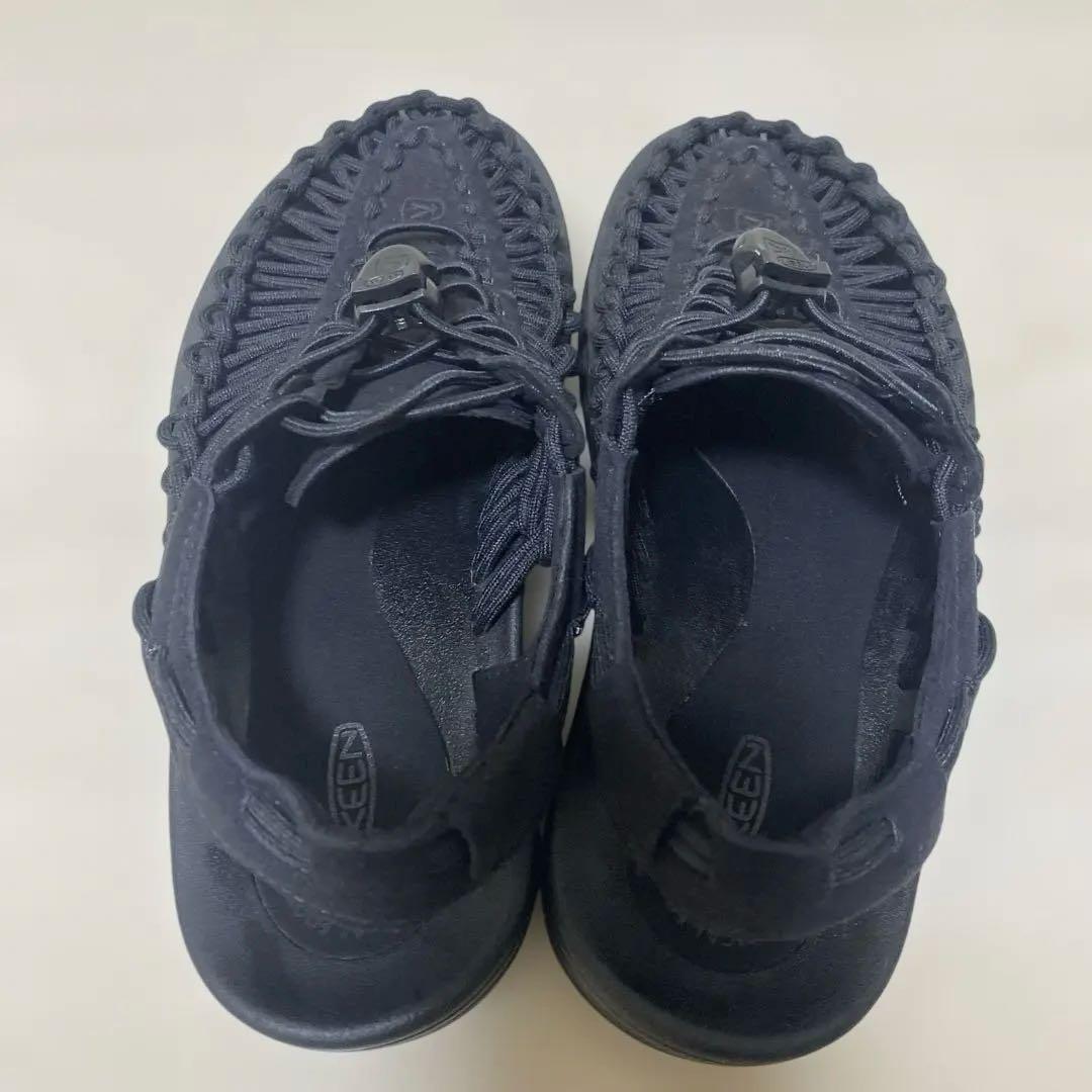 【美品】KEEN UNEEK（ユニーク）ウィメンズ25cm ブラック