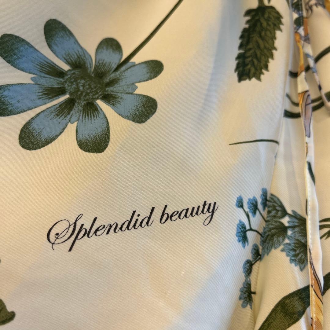 美品　manipuri ショートパンツ　花柄　マニプリ　Free size