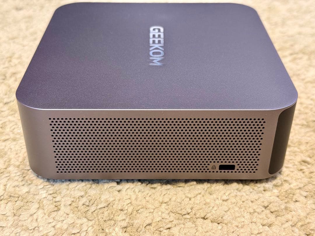 GEEKOM ミニPC GT1 MEGA 新古品 美品