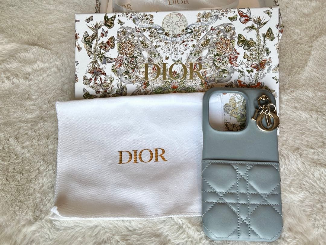 DIOR キルティング iPhone14 proケース