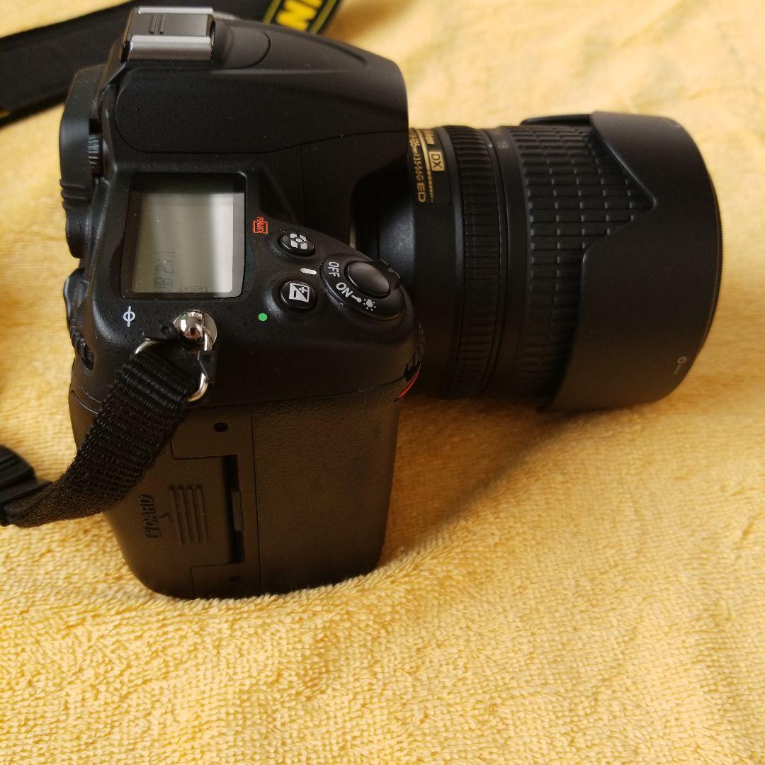 Nikon　デジタルカメラD7000　 レンズ　充電器　バッテリー　SD付き