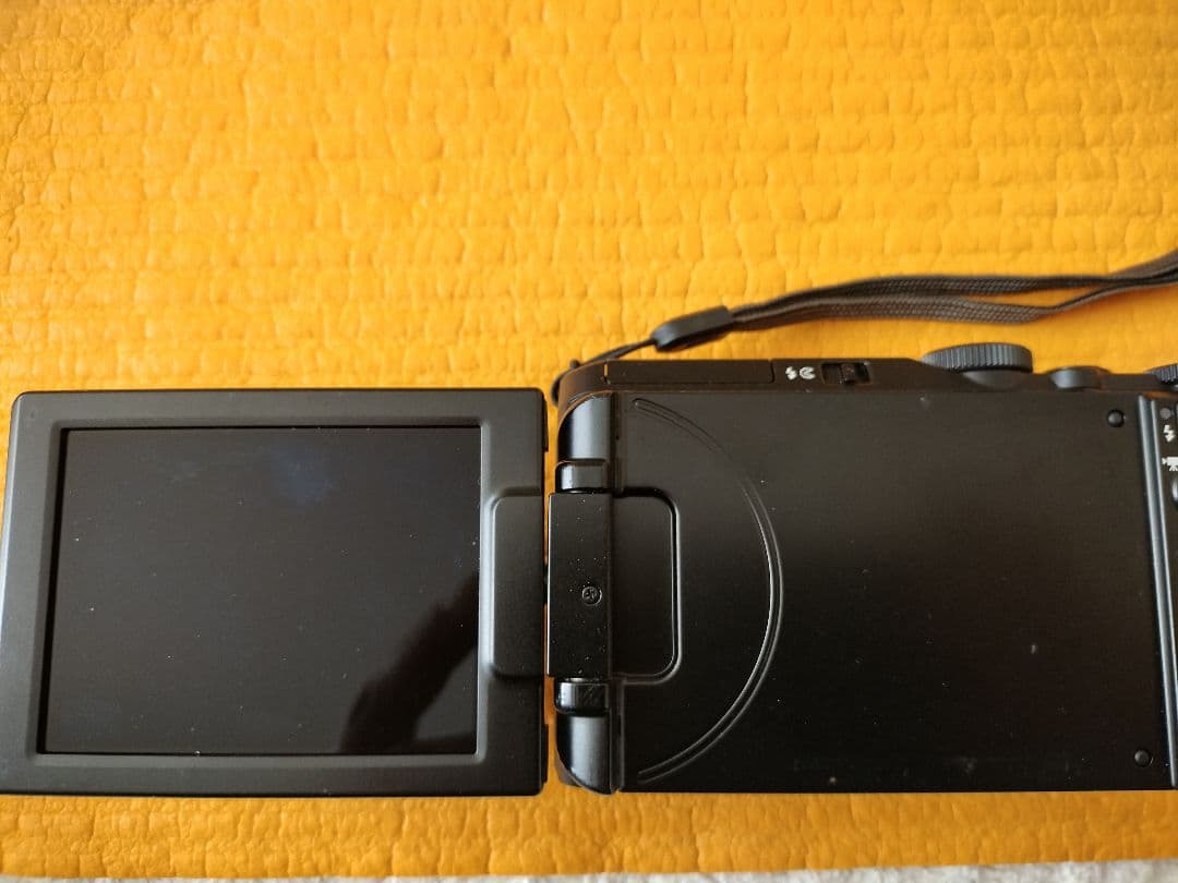 【月がドアップで撮れる】Nikon COOLPIX S9900 30xズーム