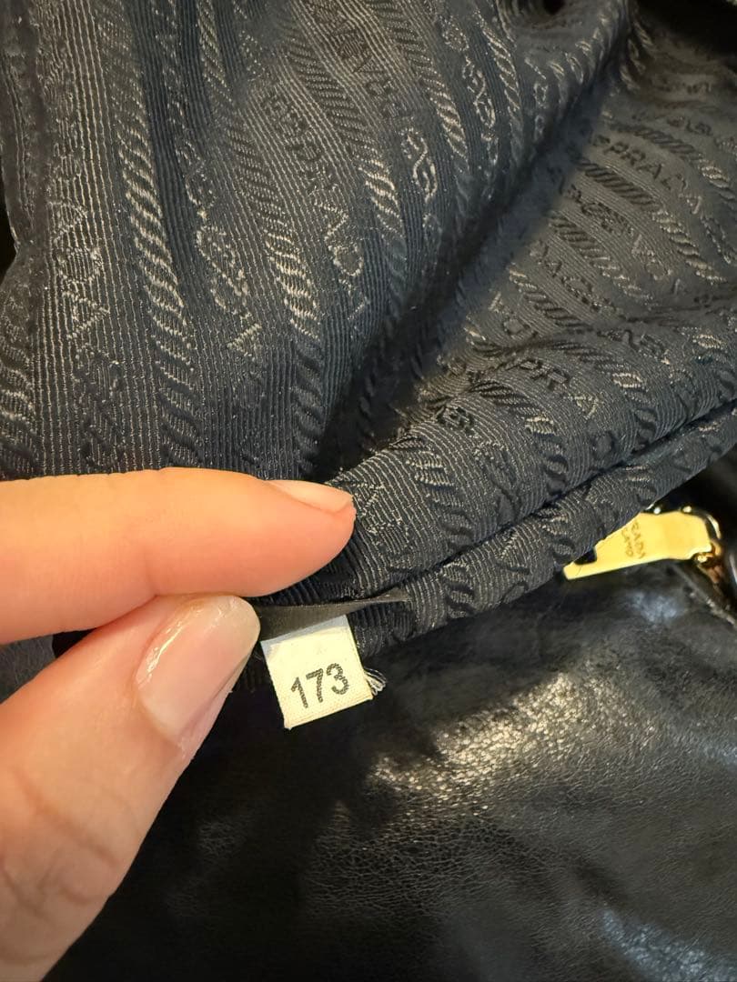 プラダ/SECCHIELLO IN PELLE GLACE'CALE