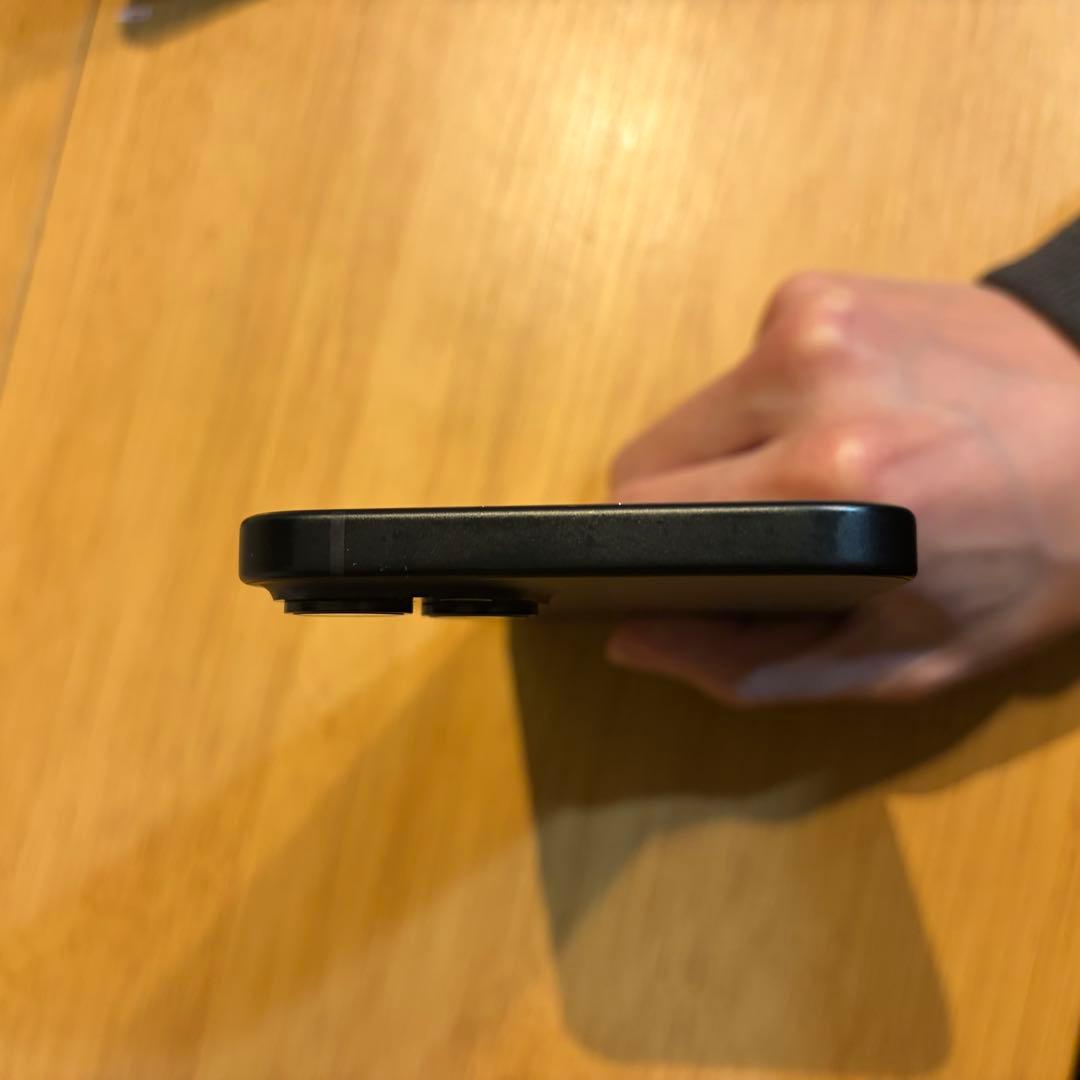 iPhone 15 Plus 128G ブラック　美品