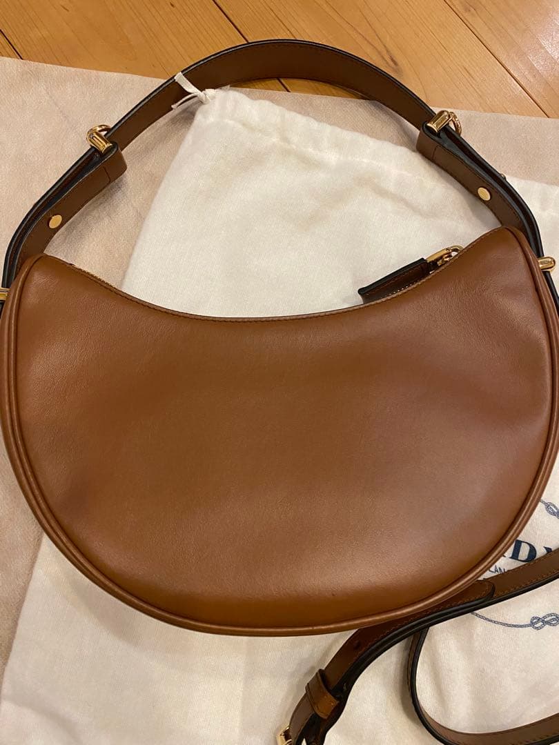 ☆PRADA ブラウンレザー バック☆