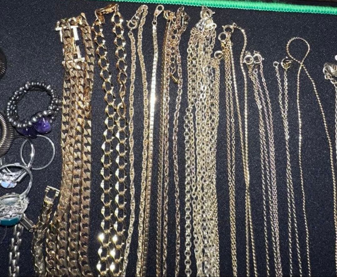 モ*カ様 遺品整理　アクセサリーまとめ　k18刻印有無混在・素材不明