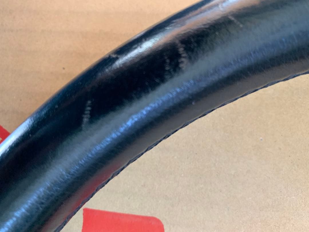 n*e様 ナルディ ガラ3 レザーステアリング 35φ ホーンボタン付