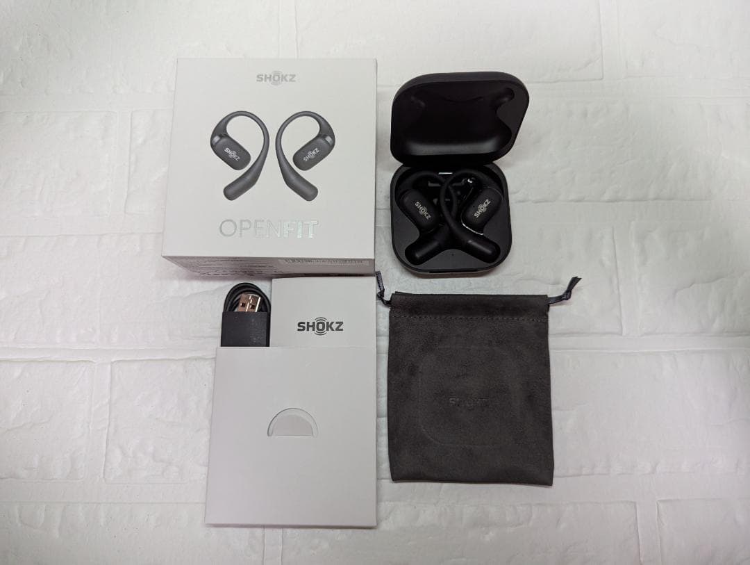 【美品】SHOKZ OPENFIT ワイヤレスイヤホン（ブラック）
