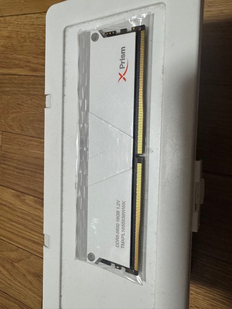 【美品】v-color Manta 16GB DDR5 メモリ