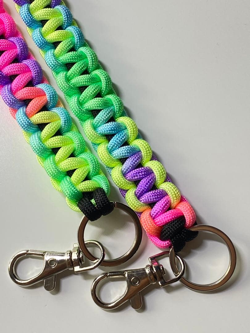 【ハンドメイド】パラコード・スマホ用ショルダーストラップ