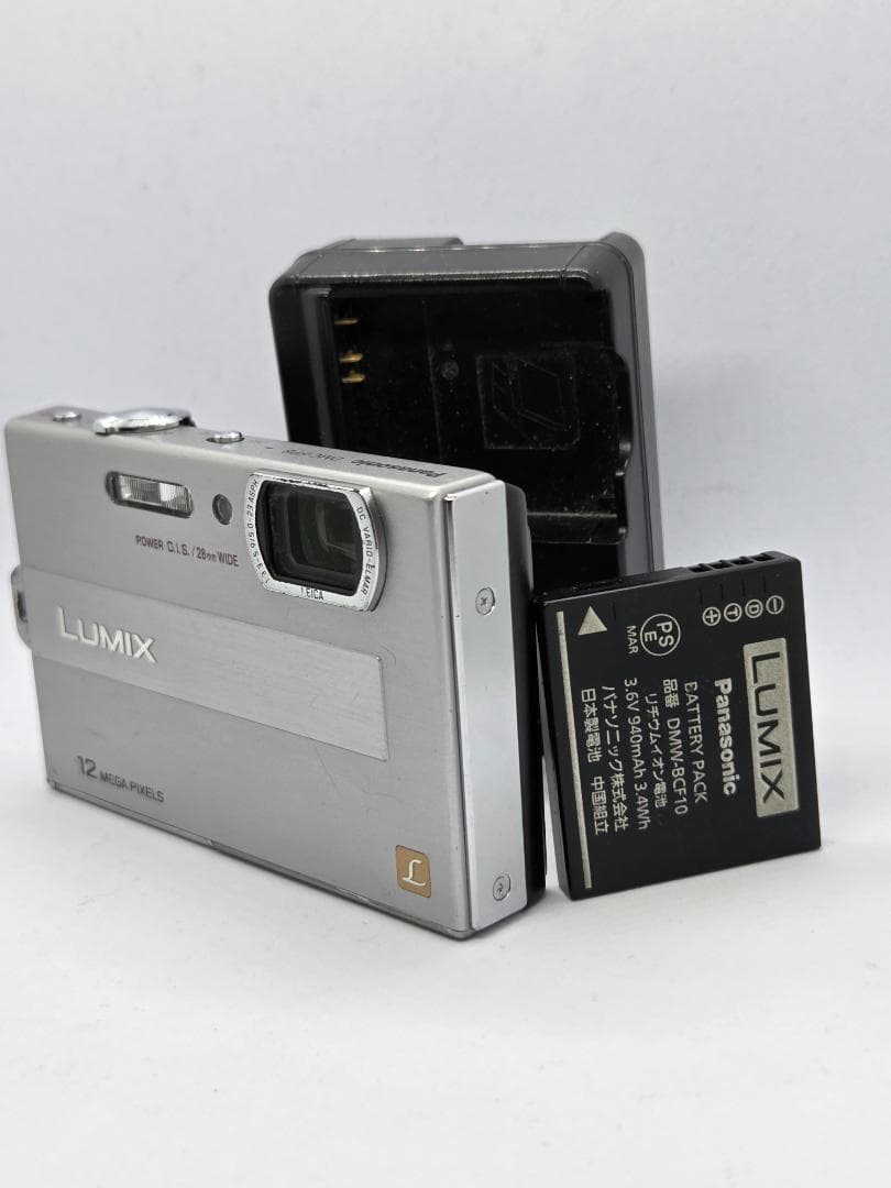 【スマホ転送OK】Panasonic LUMIX DMC-FP8 シルバー