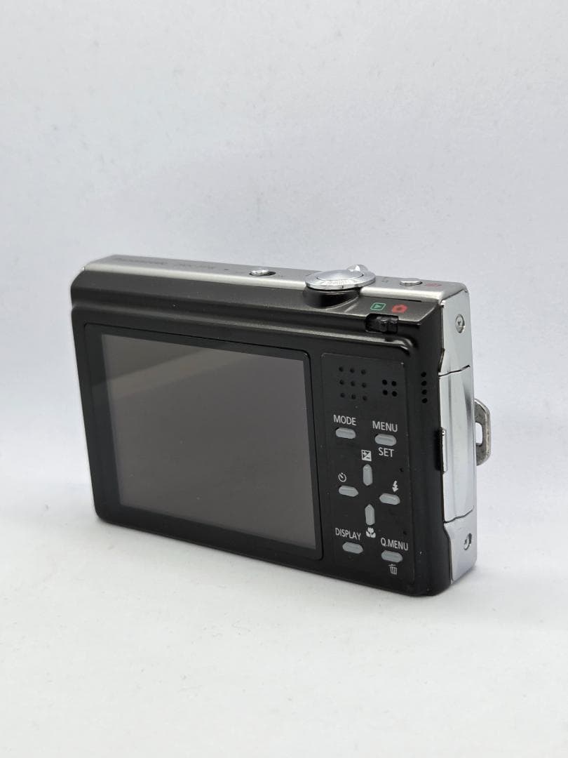 【スマホ転送OK】Panasonic LUMIX DMC-FP8 シルバー