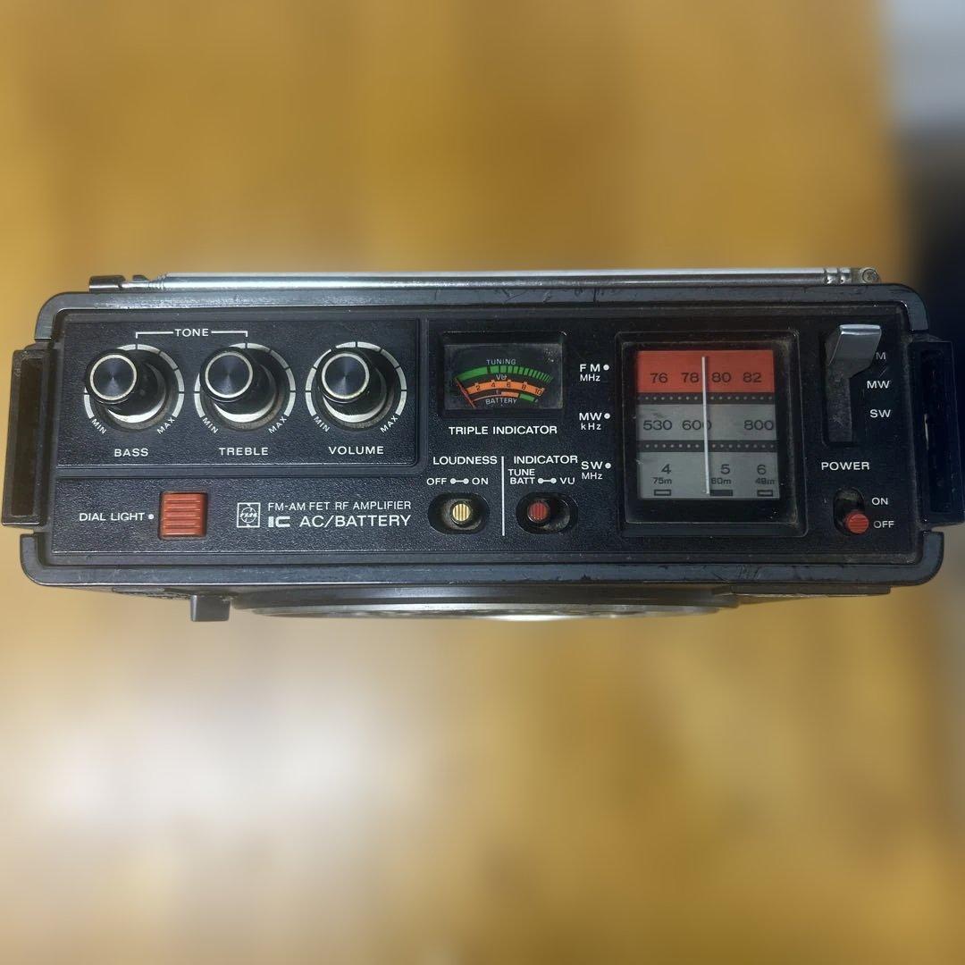 COUGAR RF-888『クーガ』3バンドラジオ　ナショナル