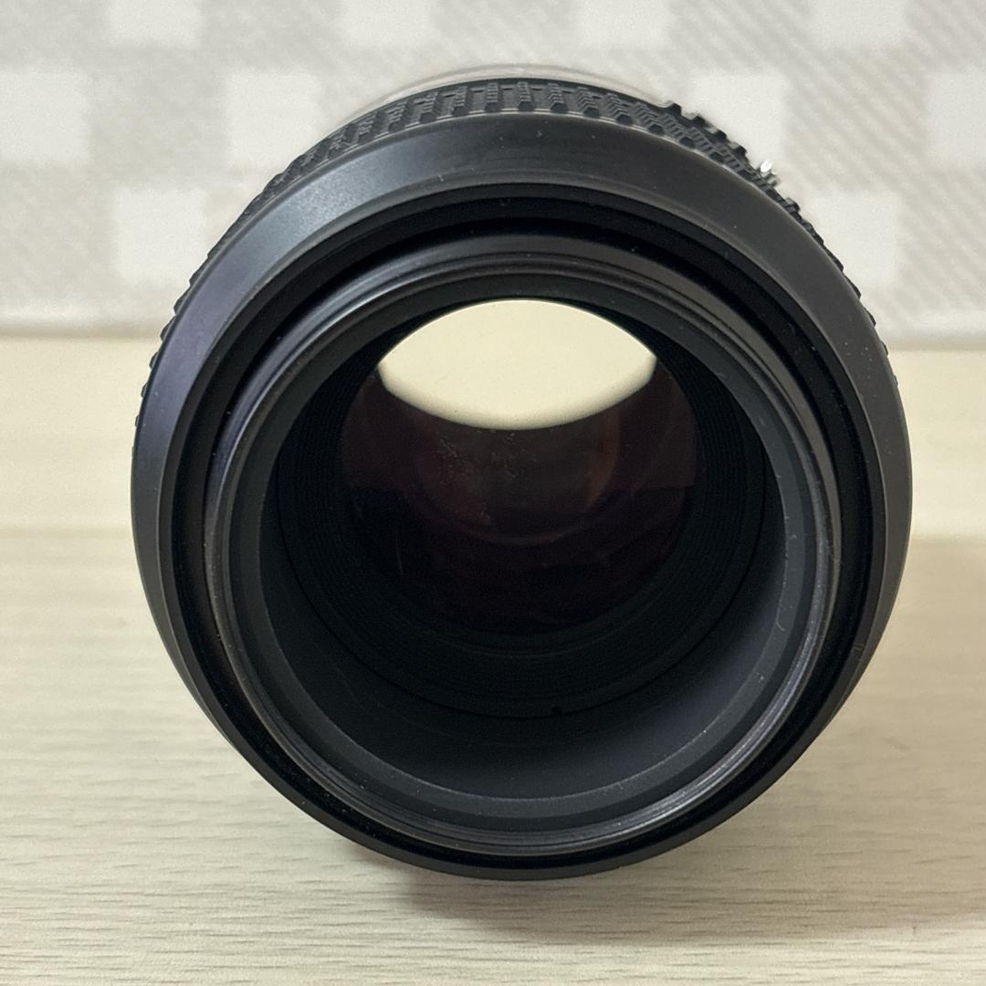 Nikon ニコン AF NIKKOR 105mm F2.8 D