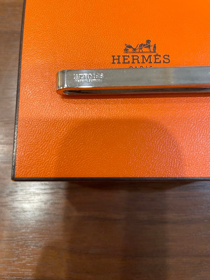 【正規品】HERMES エルメス　稀少&人気のエブリン　ネクタイピン　Hロゴ　箱