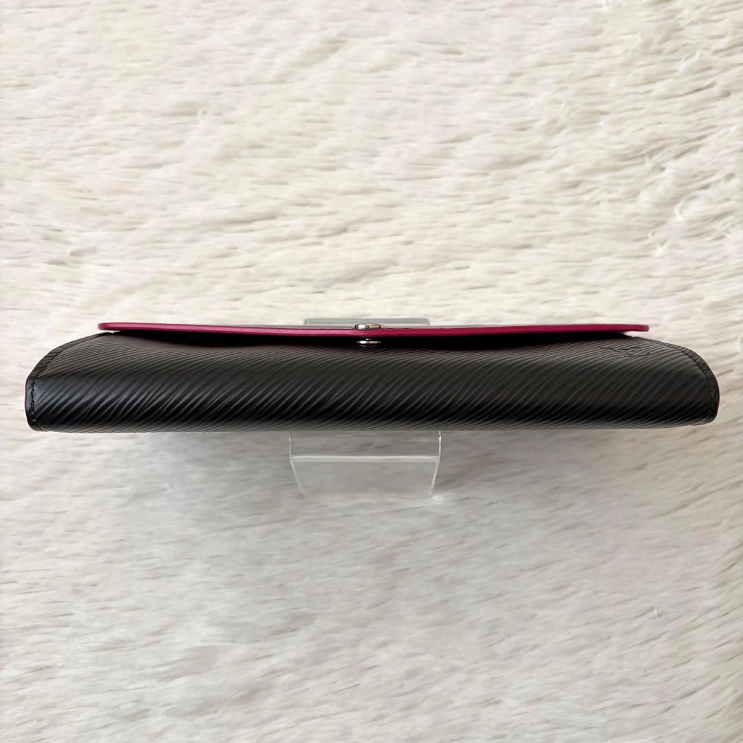 ルイヴィトン ポルトフォイユサラ　ノワール　ホットピンク　エピレザー　長財布