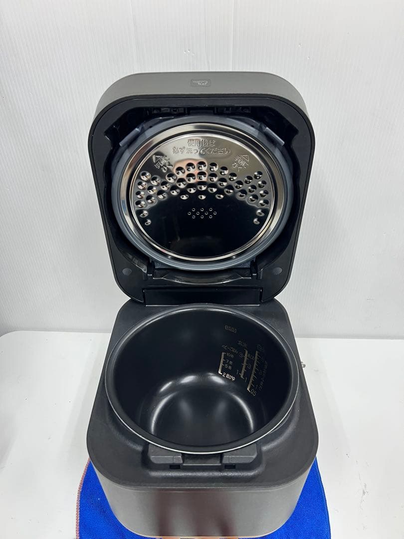 象印 ZOJIRUSHI 圧力IH炊飯器 NW-SA10-BZ 2022年齢
