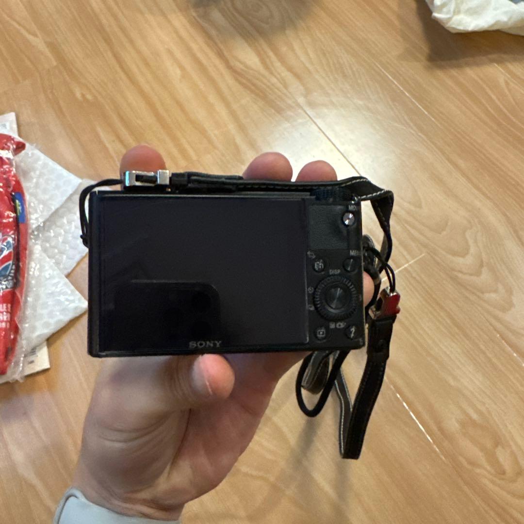 デジタルカメラ Sony cyber shot dsc-rx100