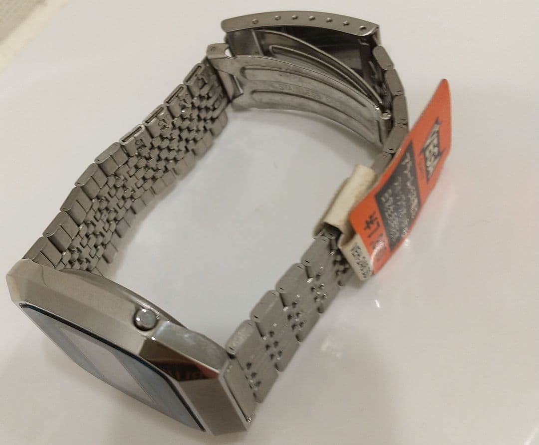 VEGA デジタル腕時計 VEH-246 SS 電池交換済み デッドストック