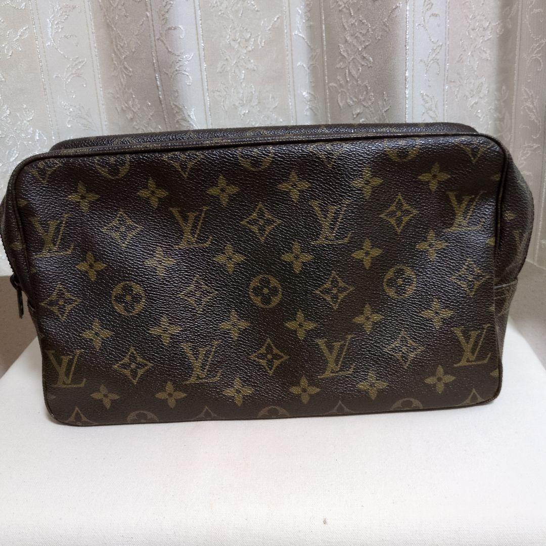 ルイ　ヴィトン　セカンドバッグ