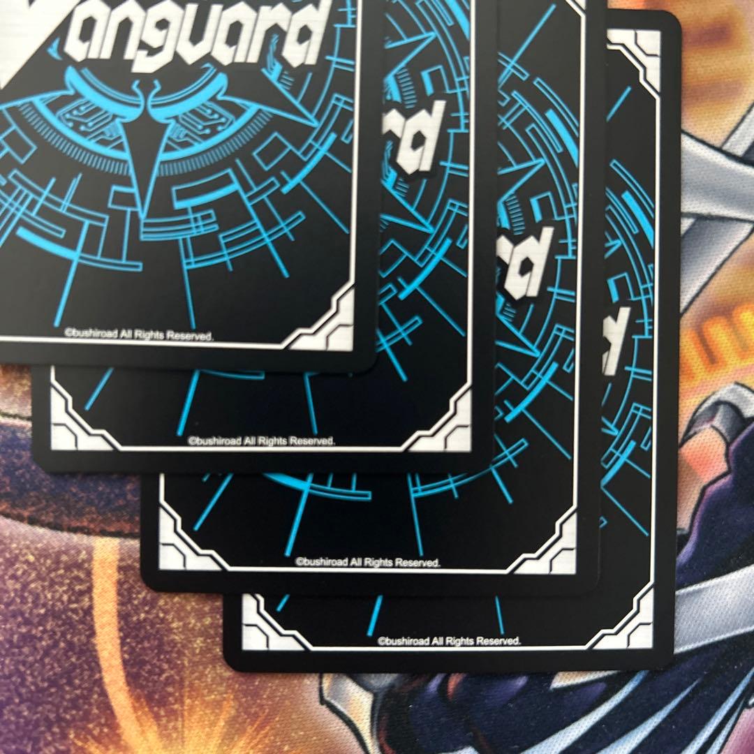 ヴァンガード　灼熱の獅子ブロンドエイゼル　URR 虹サイン　4枚セット