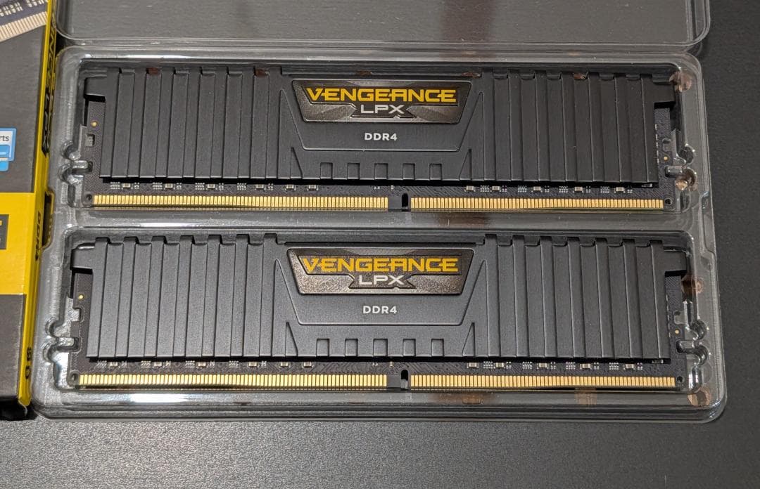 CORSAIR VENGEANCE LPX DDR4 64GB(32GB×2枚)