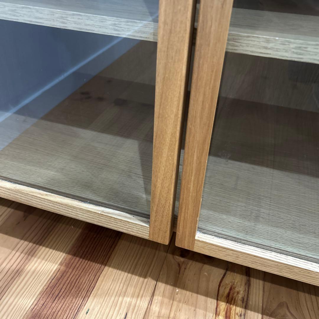 無印良品　食器棚　ガラス扉　脚付　廃盤