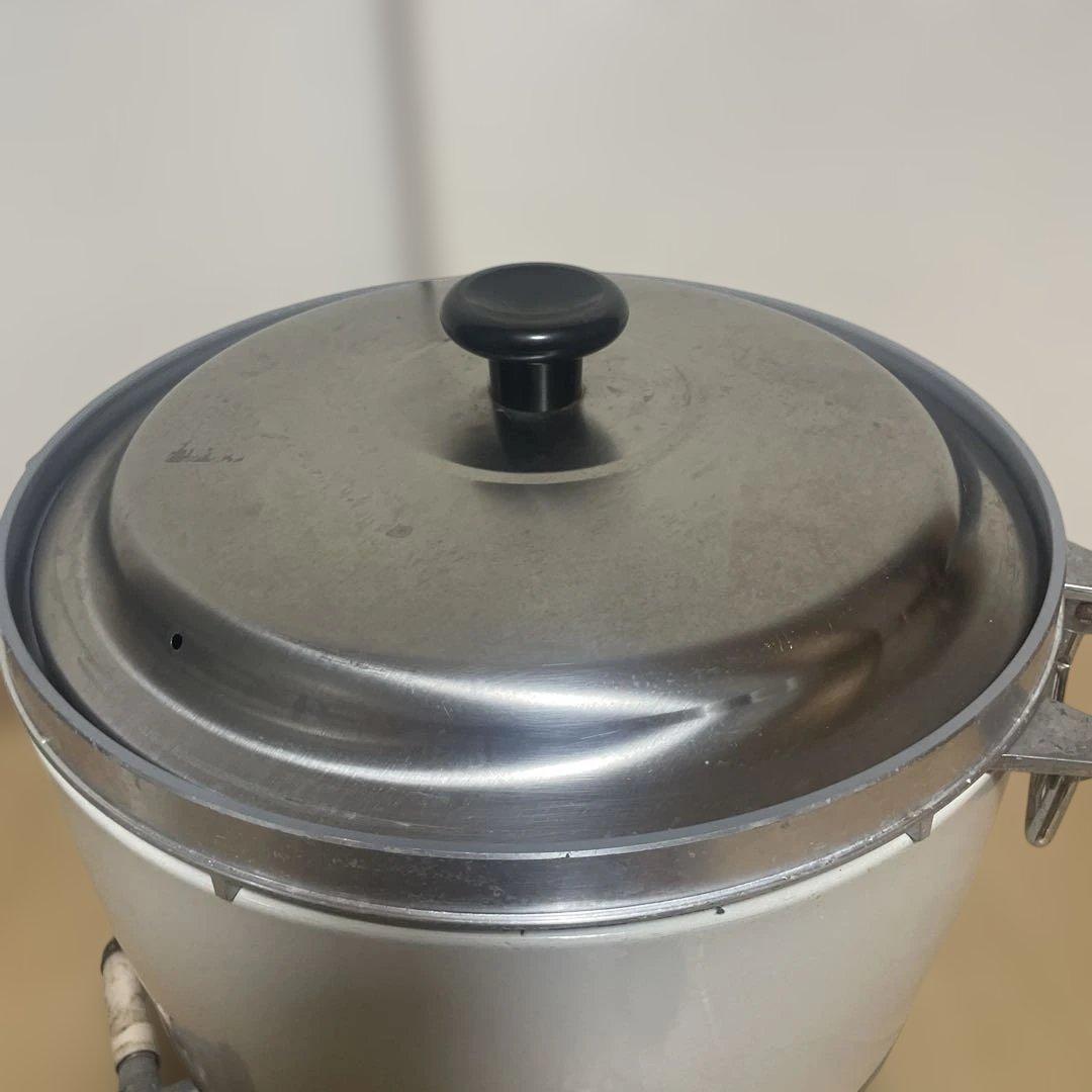 2015年製　リンナイ　都市ガス用　炊飯器　RR-30S1-F