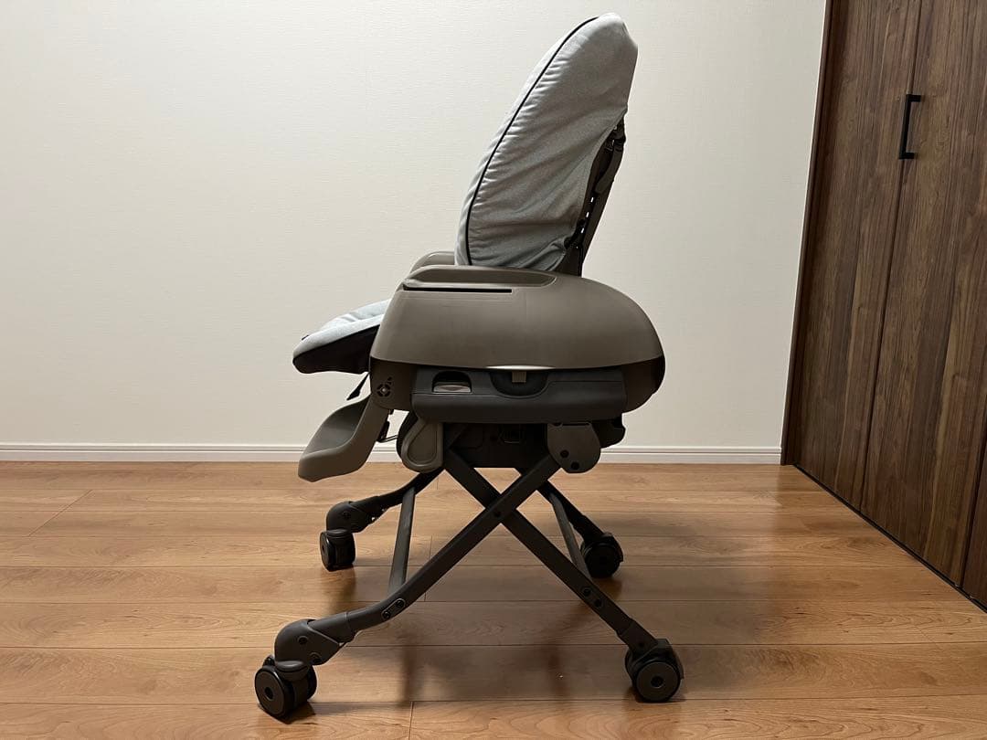 コンビ 美品 電動 ハイローチェア ネムリラ AUTO SWING グレー