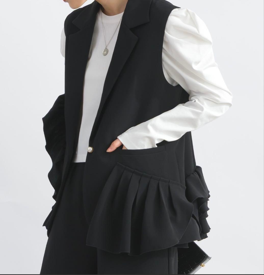 美品　PICCIN ピッチン　アシメントリー　フリルジレ　ブラック　M