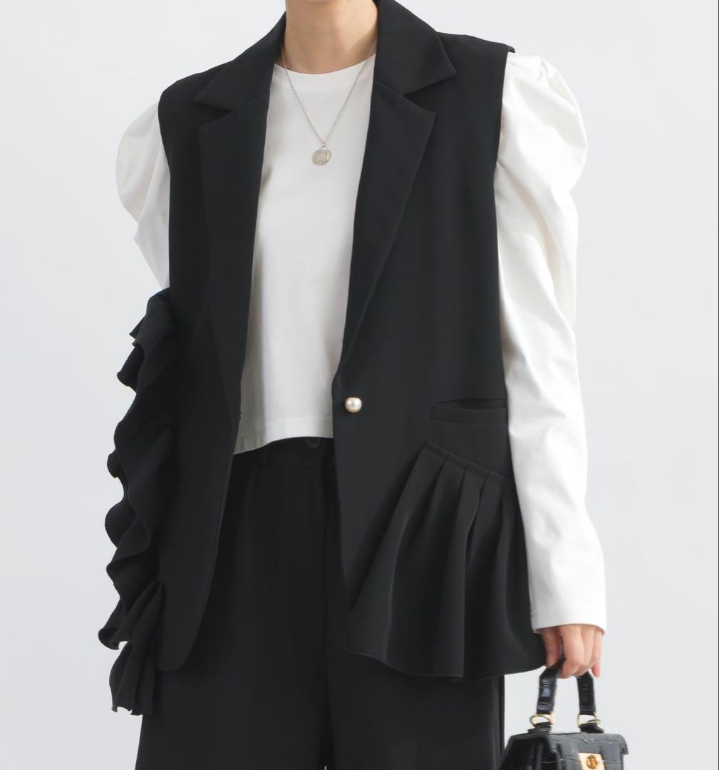 美品　PICCIN ピッチン　アシメントリー　フリルジレ　ブラック　M