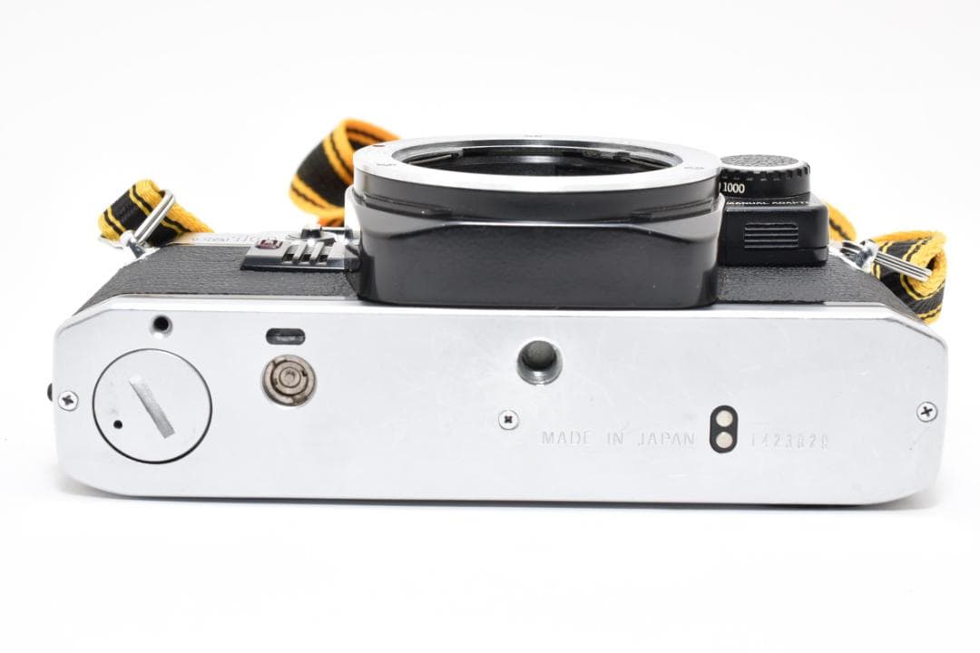 美品 OLYMPUS OM10 シルバー フィルム モルト新品交換済 M884