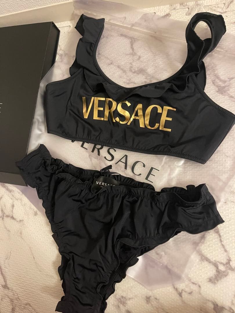 VERSACE ビキニ　新品未使用タグ付き正規品