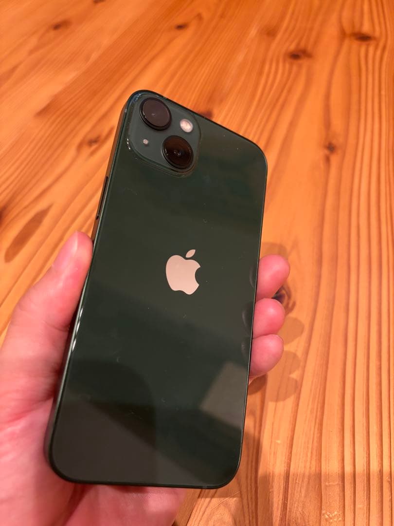 やまやま 【美品】Apple iPhone 13グリーン 本体 256G