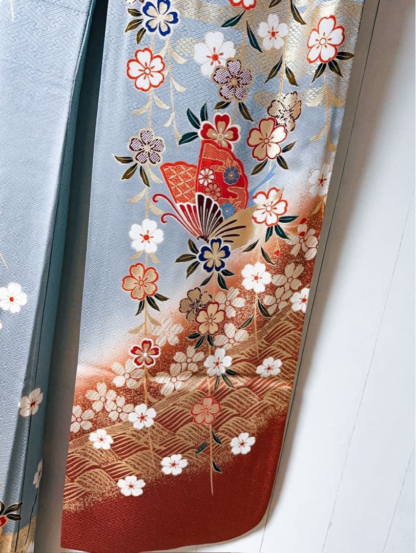 東京ますいわ屋 金彩入り 振袖 ゴールド 蝶 花