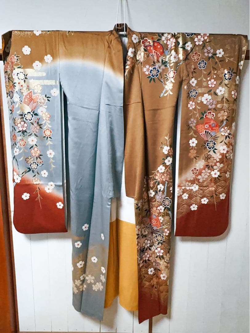 東京ますいわ屋 金彩入り 振袖 ゴールド 蝶 花