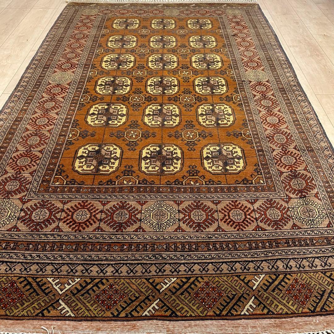 ペルシャ絨毯　トルクメン産　ヴィンテージラグ　トライバルラグ　190x114㎝