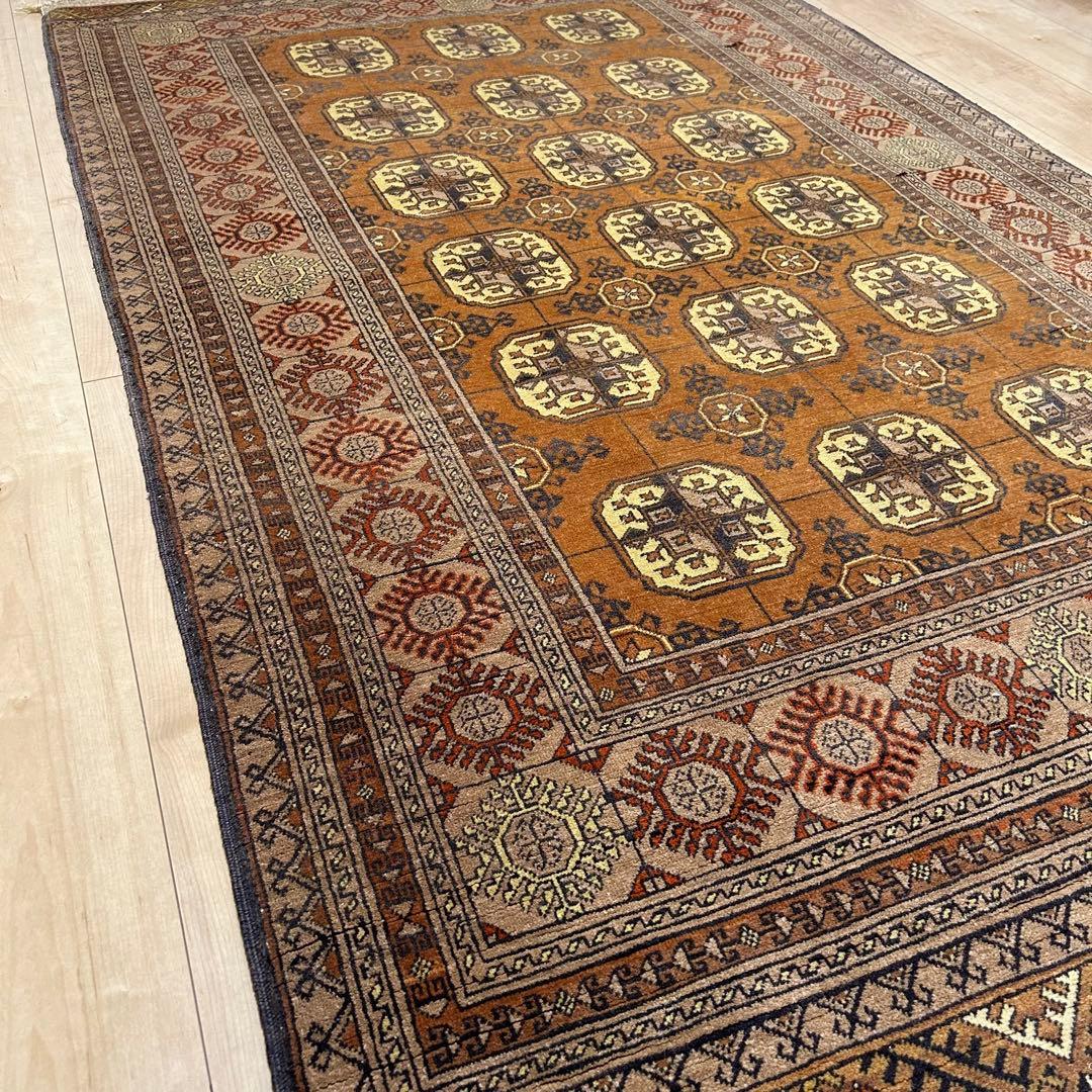 ペルシャ絨毯　トルクメン産　ヴィンテージラグ　トライバルラグ　190x114㎝