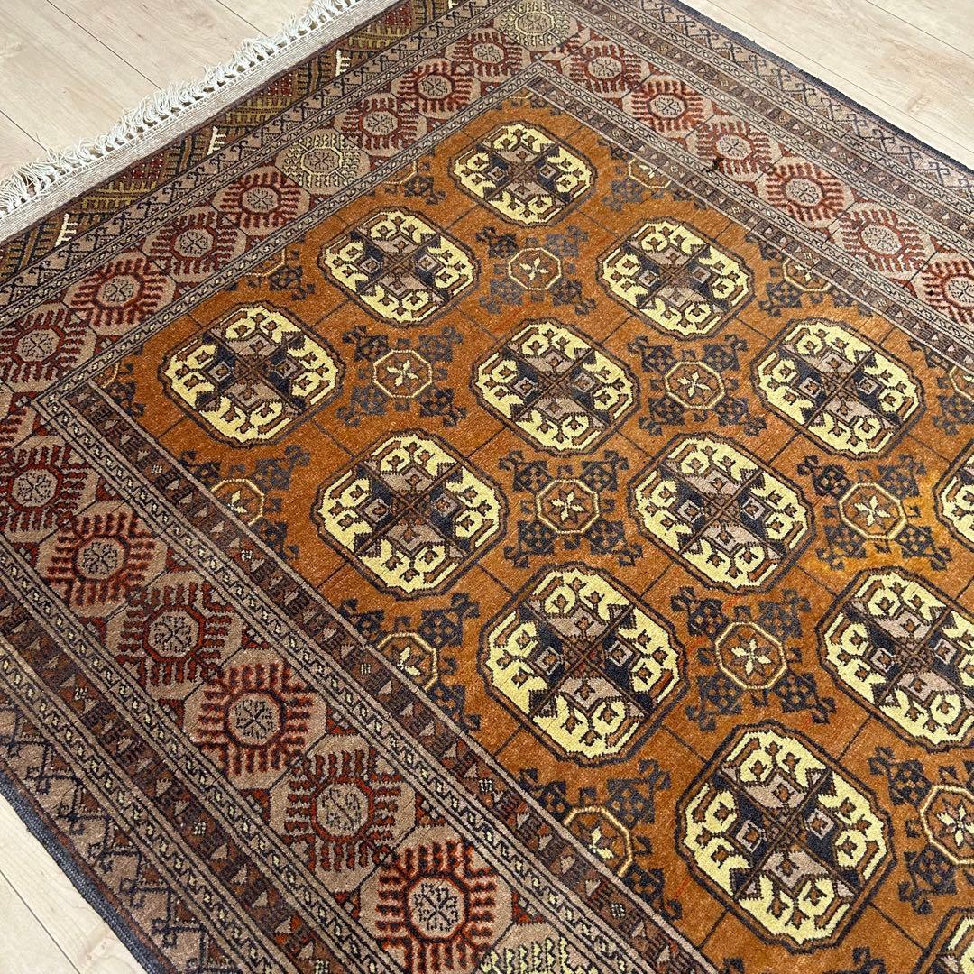 ペルシャ絨毯　トルクメン産　ヴィンテージラグ　トライバルラグ　190x114㎝