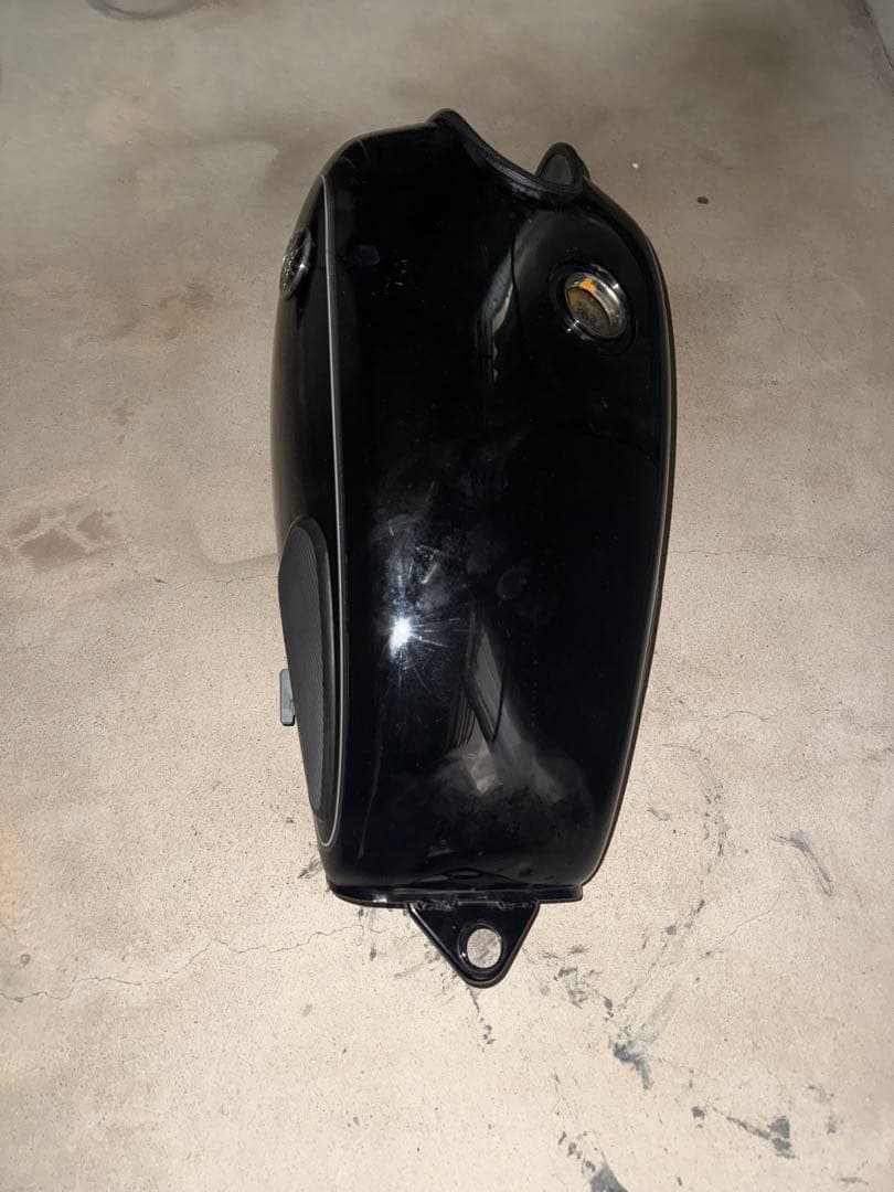 SR400 純正ブラックタンク