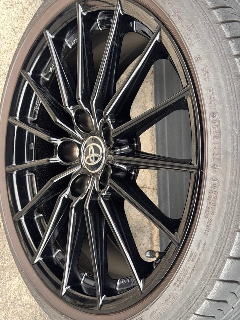 GRヤリス RZ 純正ホイールタイヤセット18インチ エンケイ製 2025モデル